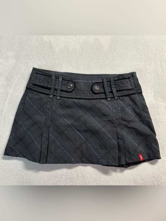 Edc Dresses & Skirts - Y2K EDC women's grey black plaid pleated mini skirt with waist accents, 8 US.